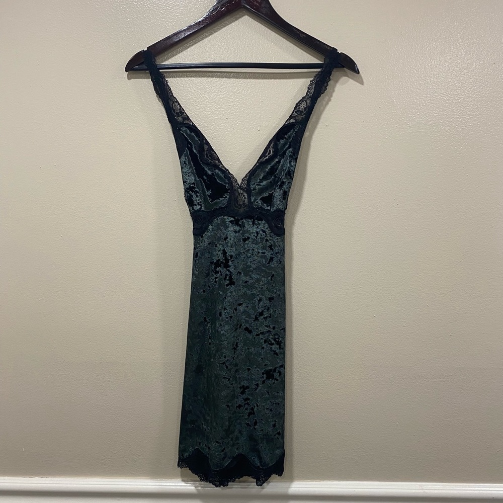 Victoria Secret Velvet Lace Backless Mini Dress